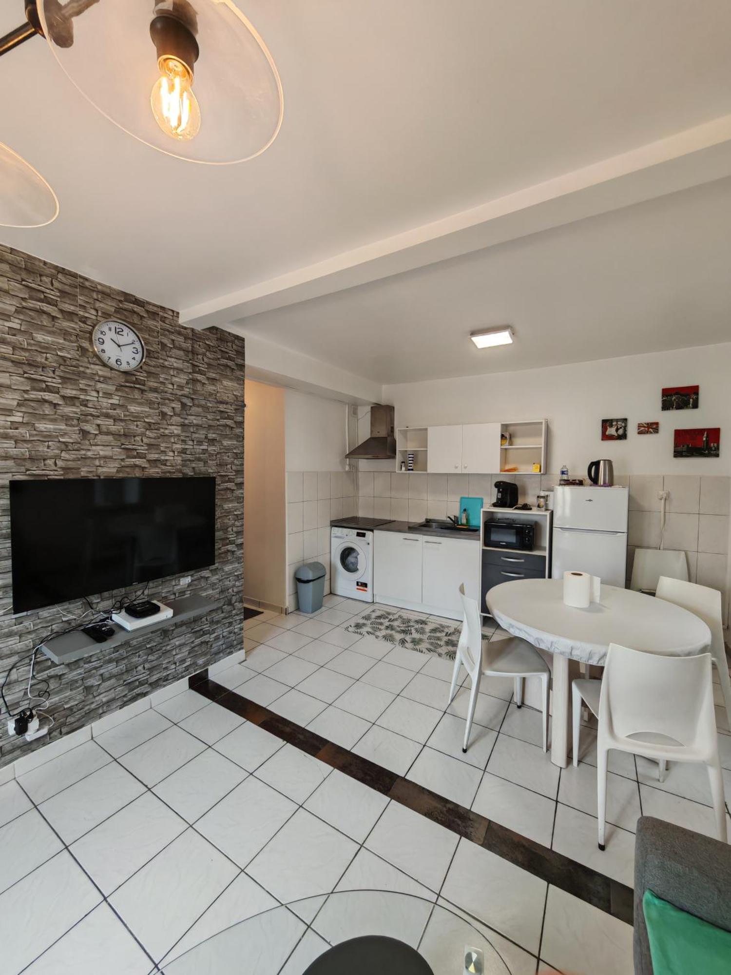 Apartamento F1 200 Metre De La Gare Perpiñán Exterior foto